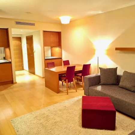 Daire Whirlpool-suite Amadeus - Weitblick - Golf & Wellness - Direkter Bademantelgang - Adults Only Bad Waltersdorf
