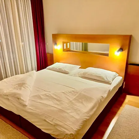 Amadeus - Whirlpool-suite Oder Design-suite - Bademantelgang - Wellness Am An- Und Abreisetag Ganztaegig Inklusive - Adults Only Apartmán *