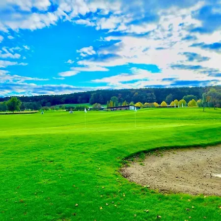 Daire Whirlpool-suite Amadeus - Weitblick - Golf & Wellness - Direkter Bademantelgang - Adults Only Bad Waltersdorf