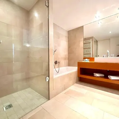 Amadeus - Whirlpool-suite Oder Design-suite - Bademantelgang - Wellness Am An- Und Abreisetag Ganztaegig Inklusive - Adults Only * Bad Waltersdorf
