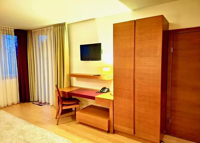 Whirlpool-suite Amadeus - Weitblick - Golf & Wellness - Direkter Bademantelgang - Adults Only * Bad Waltersdorf