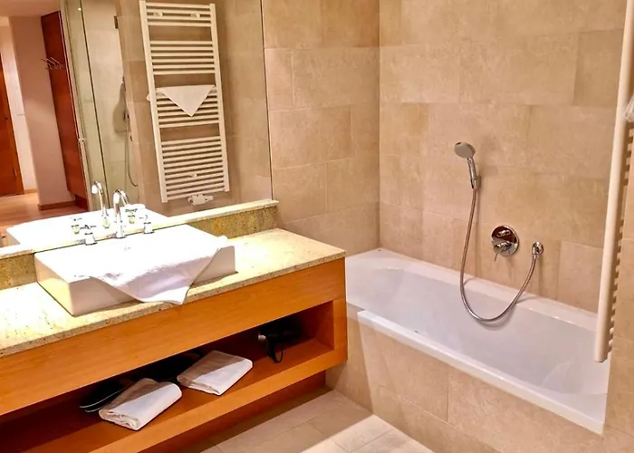 Whirlpool-suite Amadeus - Weitblick - Golf & Wellness - Direkter Bademantelgang - Adults Only * Bad Waltersdorf