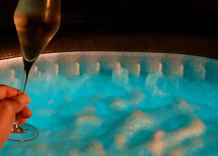 Whirlpool-suite Amadeus - Weitblick - Golf & Wellness - Direkter Bademantelgang - Adults Only *