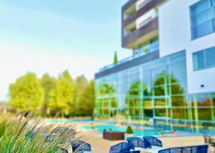 Whirlpool-suite Amadeus - Weitblick - Golf & Wellness - Direkter Bademantelgang - Adults Only Lägenhet Bad Waltersdorf